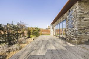 Photo 35- click for photo gallery